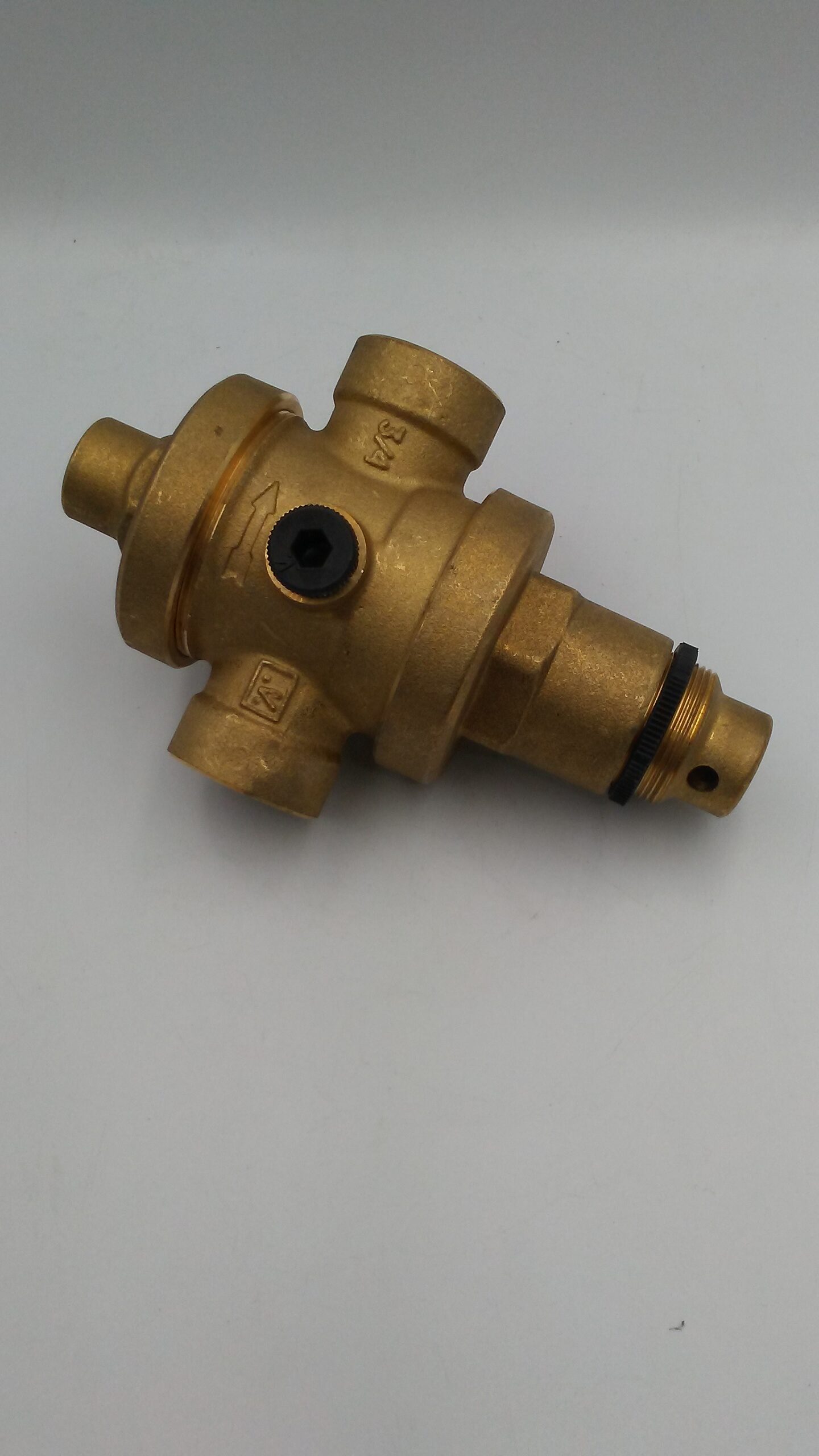 Afriso reduktor ciśnienia wody 34 GW